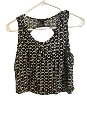 Forever 21 Black & White Geometric Cropped Tank
